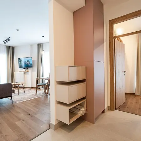 Aparthotel Rajska 4*