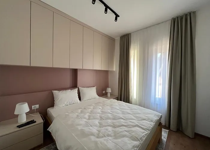 Aparthotel Rajska 4*